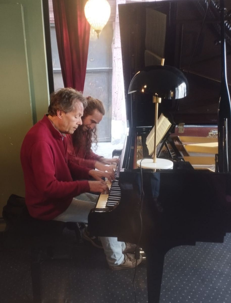 Concert - Récital de piano à 4 mains – Nuit de ...