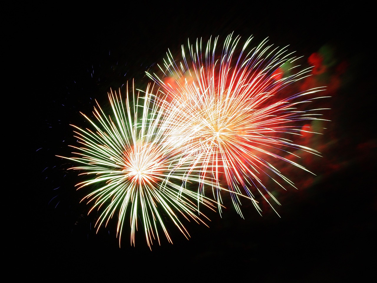 Feu d'artifice à Vigeois
