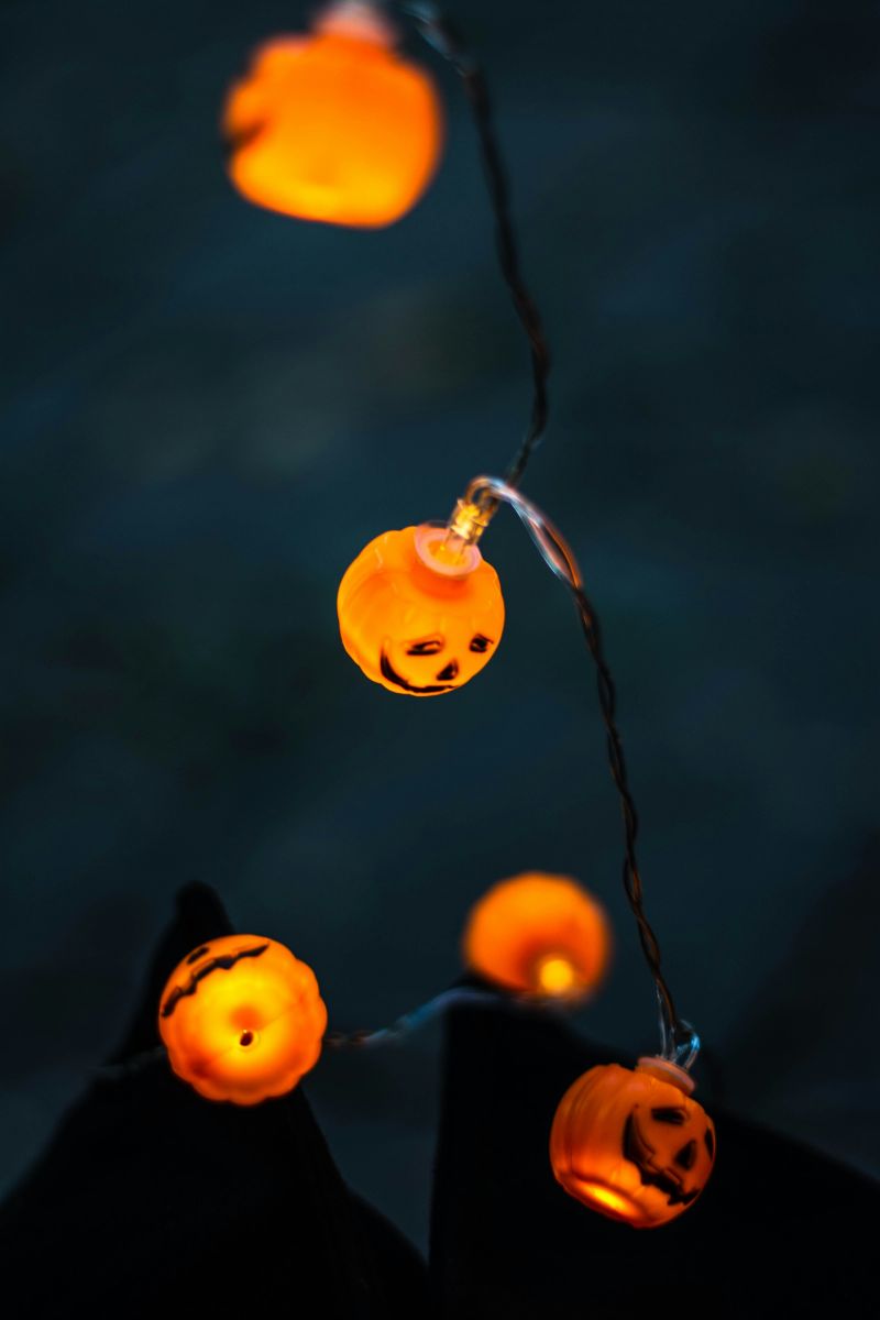 Halloween aux Tours de Merle : Atelier Attrape ...