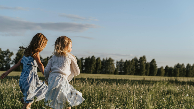 Les petites oreilles | Histoires dans les airs