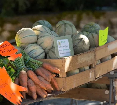 Marché de producteurs à La Chapelle-Saint-Géraud
