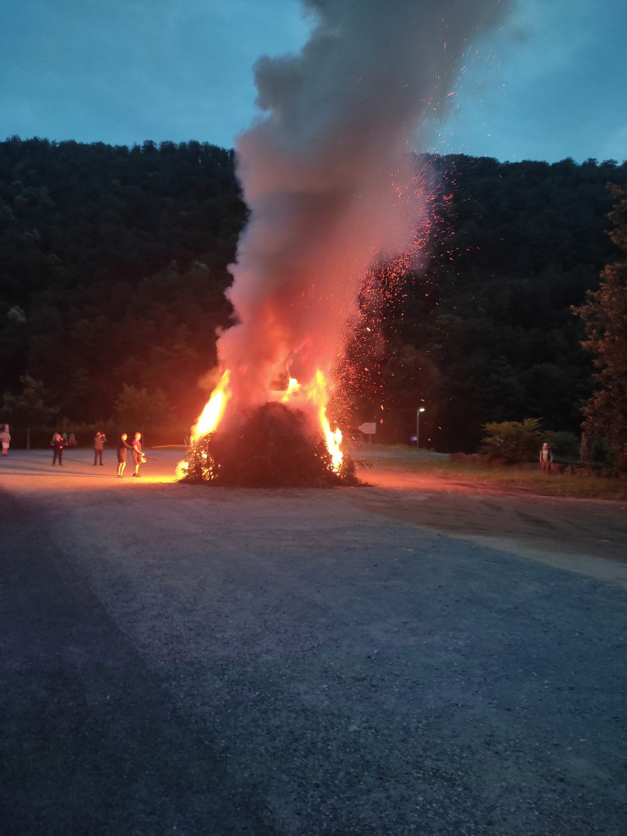 Feu de la Saint Jean ... - Crédit: ©Spontour Animation