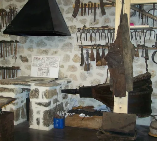La Forge de Charles : Exposition : "Quatre saisons à la fermé"