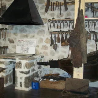 La Forge de Charles : Exposition : "Quatre saisons à la fermé"