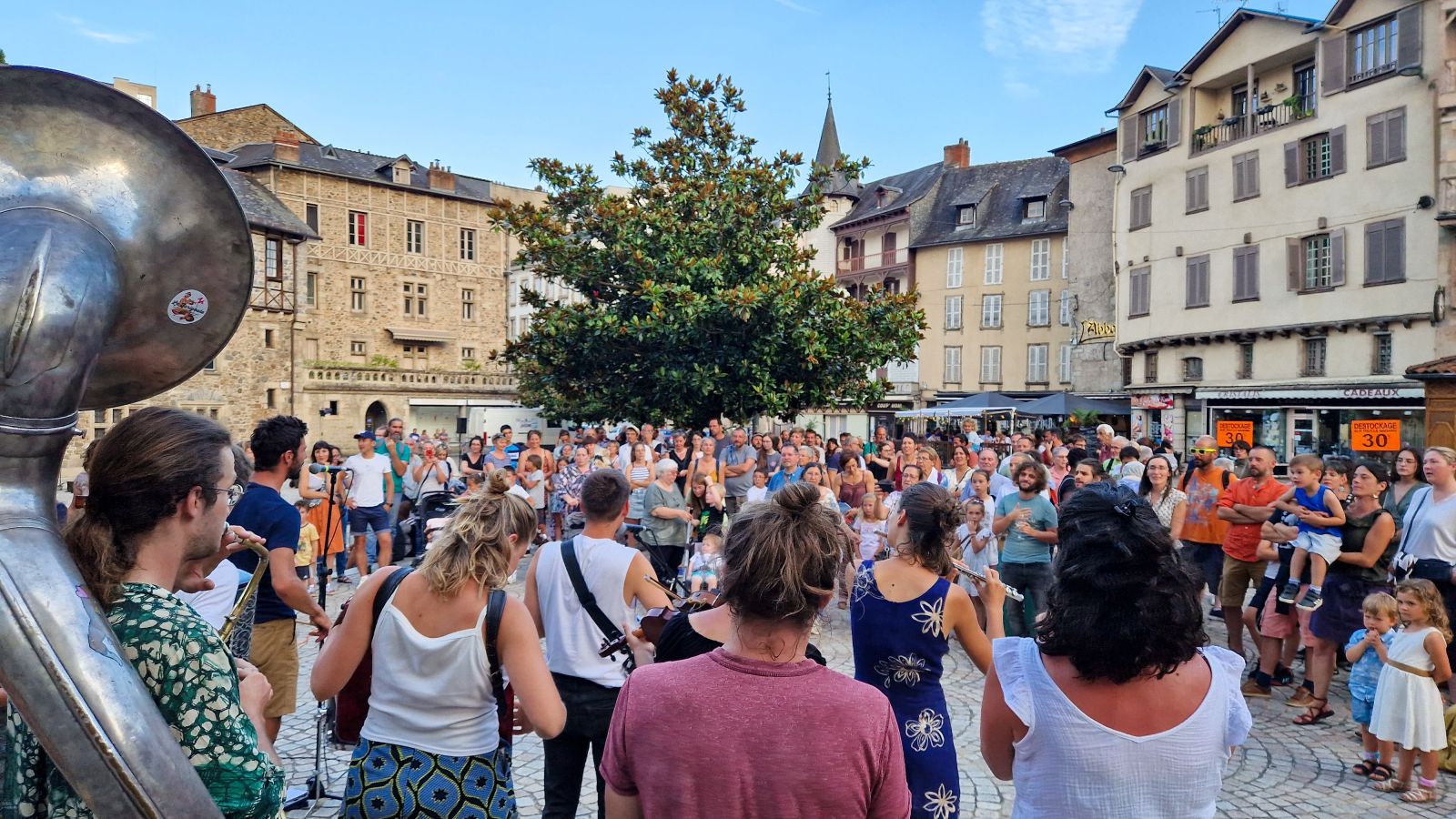 Les Jeudis de l'été : La mégaboum dont tu es l ...
