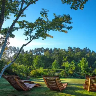 Séance yoga aux Jardins Sothys