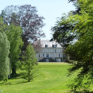 Visite commentée du Parc Arboretum Château de Neuvic d'Ussel