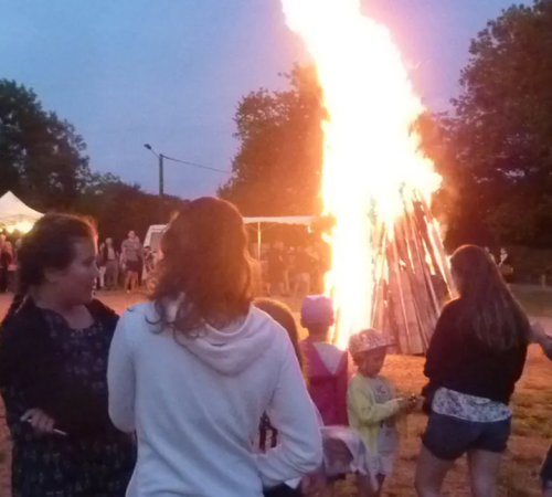 Feu de la Saint-Jean à Collonges-La-Rouge