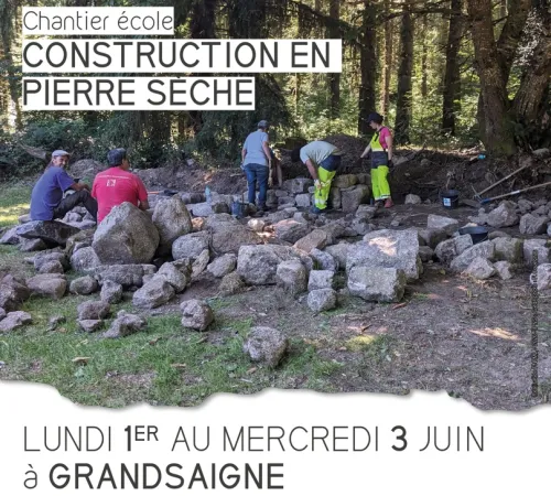 Chantier école de construction en pierre sèche