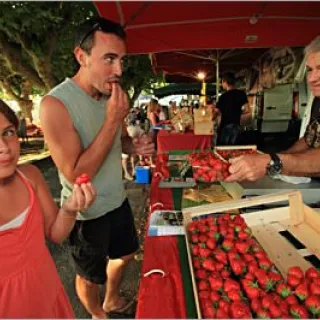 Marché gourmand à Lissac sur Couze