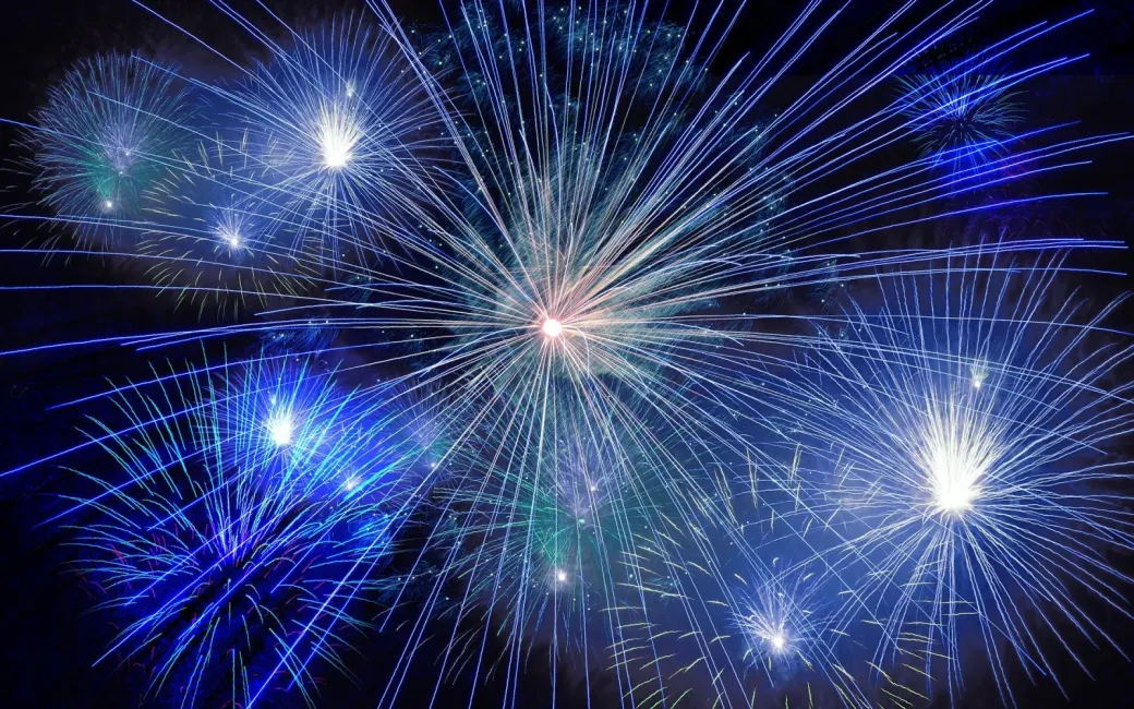 Feu d'artifice à Sain ... - Crédit: Pixabay-geralt