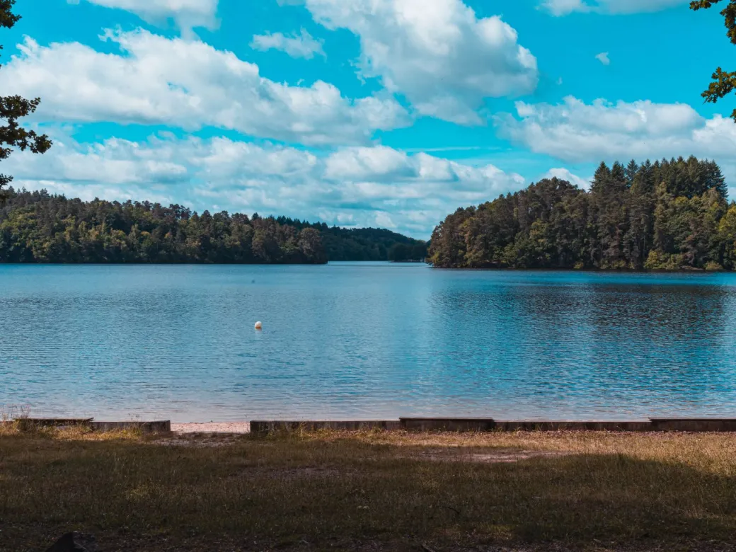 Randonnée avec Rando ... - Crédit: Lac de la Valette OTI VEM