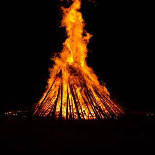 Feu de la St Jean au Saillant