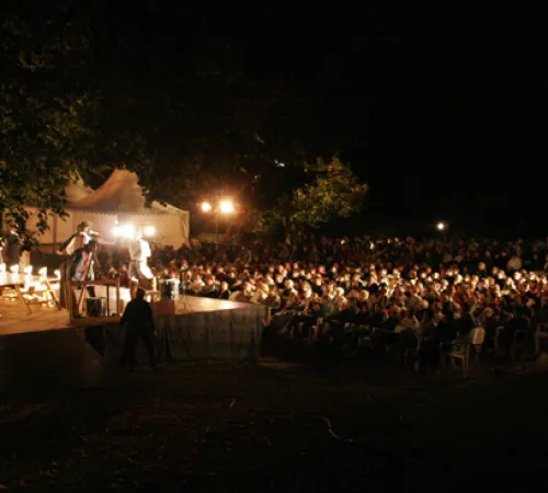 Les Théâtrales de Collonges-la-Rouge - Théâtre de plein air