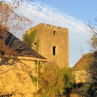 Balade secrète en Corrèze - Les trésors cachés de Queyssac-les-Vignes