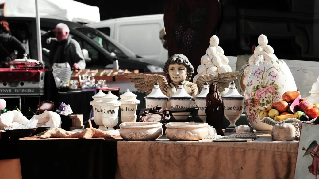 Vide grenier à Queyss ... - Crédit: simone-pellegrini