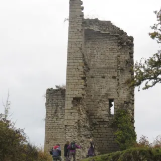 Balades secrètes en Corrèze - mystère à Carbonnières
