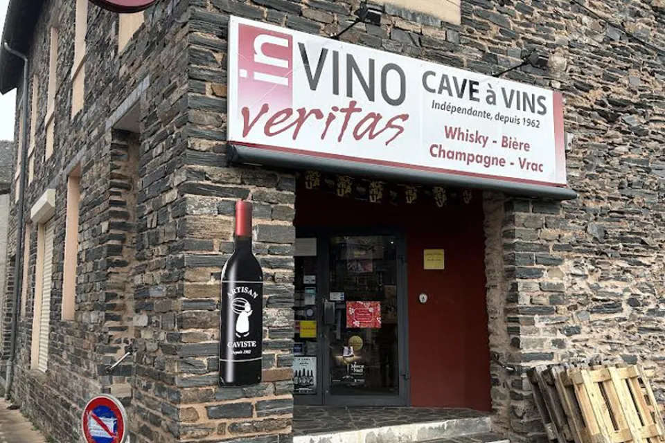 IN VINO VERITAS - LE CF