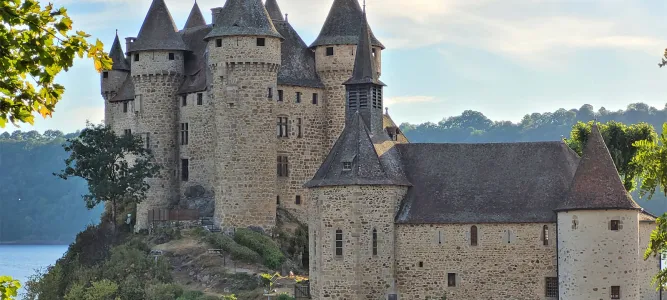 Val Castle