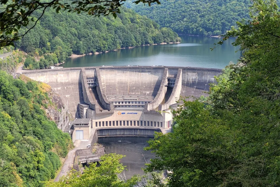 Barrage de Chastang