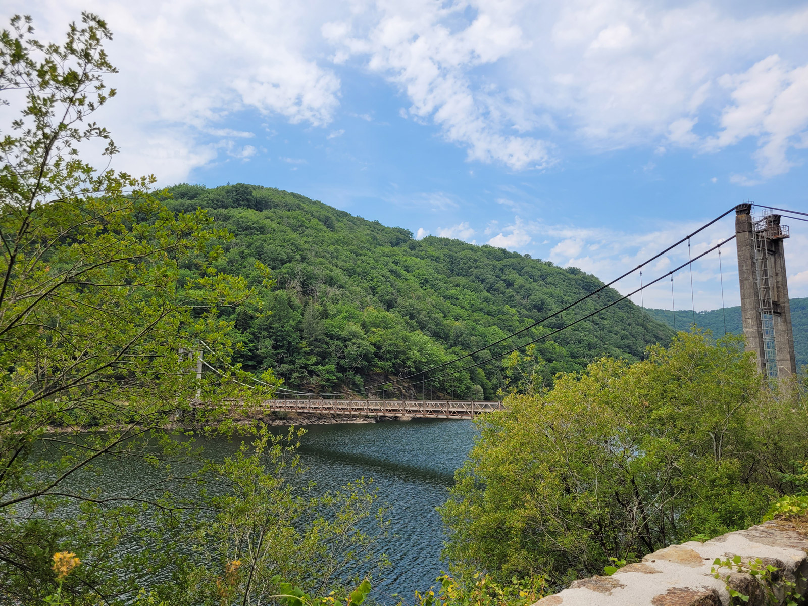 Pont suspendu du Chambon