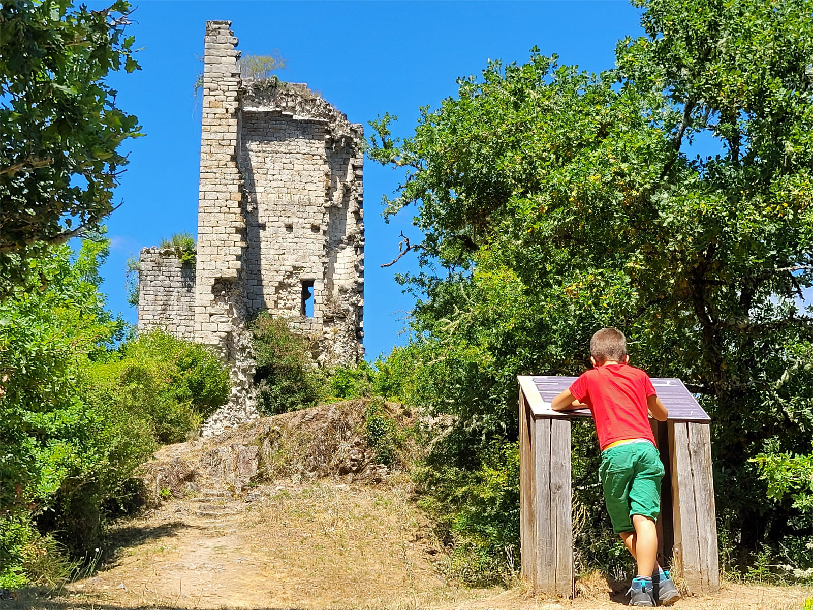 Les Tours de Carbonnières