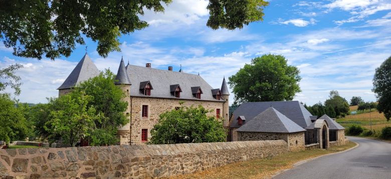 Saint-Germain-Lavolps