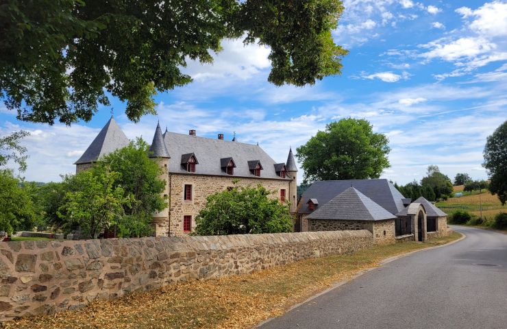 Saint-Germain-Lavolps