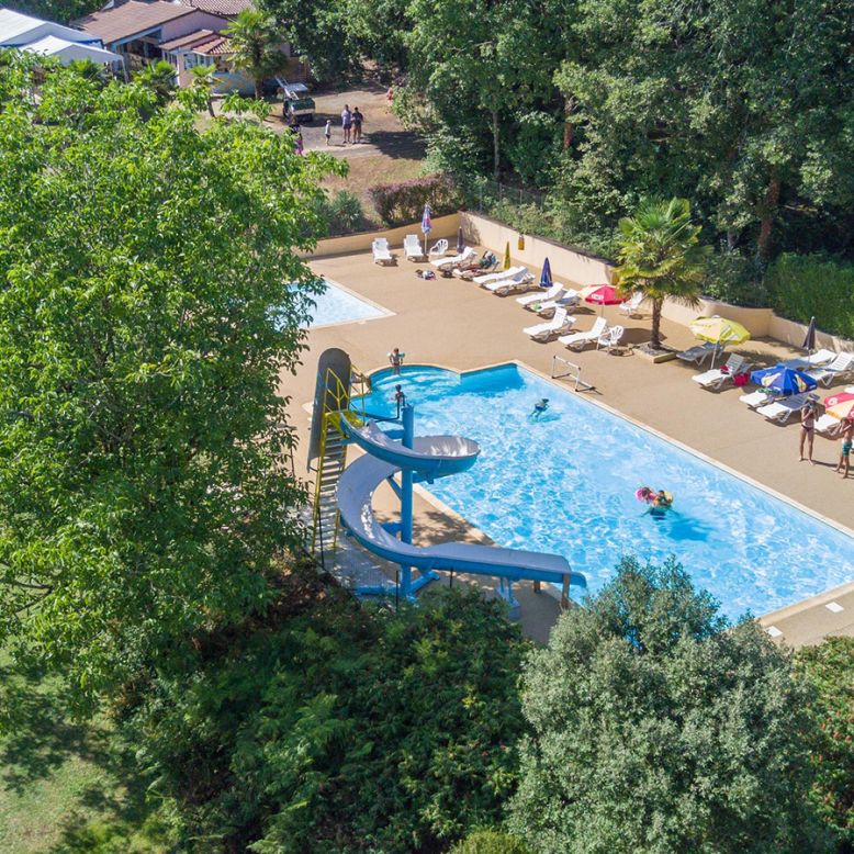 Camping au Bois Dormant ***