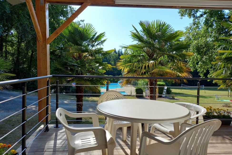 Camping au Bois Dormant ***