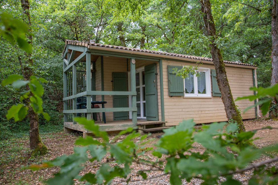 Camping au Bois Dormant ***