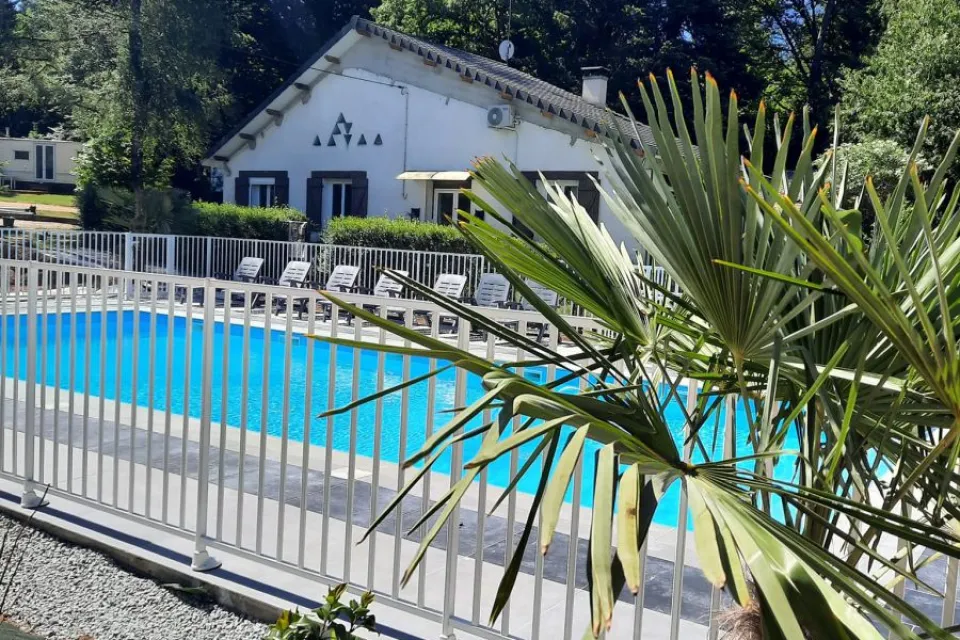 Camping Restaurant la Petite Rivière