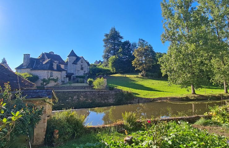 Ségur le Château