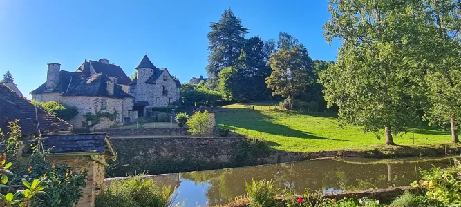 Ségur le Château
