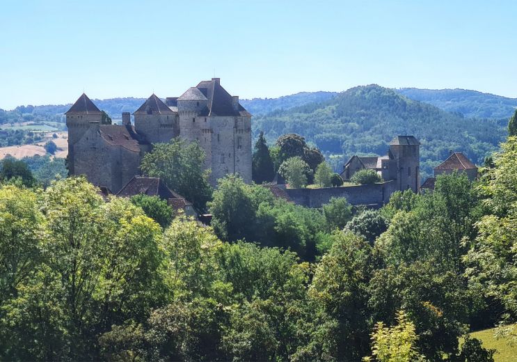 Visit Curemonte, one of the Most Beautiful Vil ...