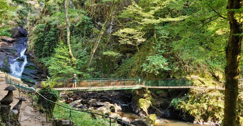 Visite de Gimel-les-Cascades