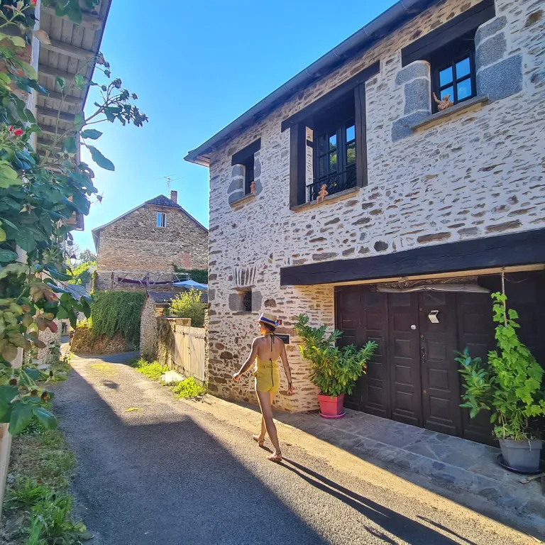 Visit of the village of Ségur-le-Château