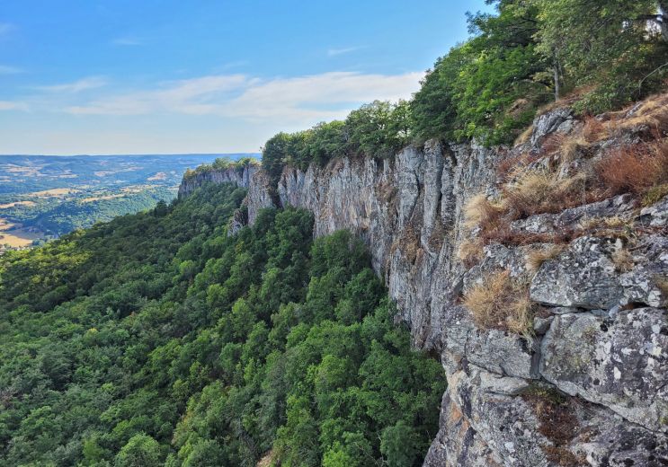 Bort les Orgues: a village, a dam and above al ...