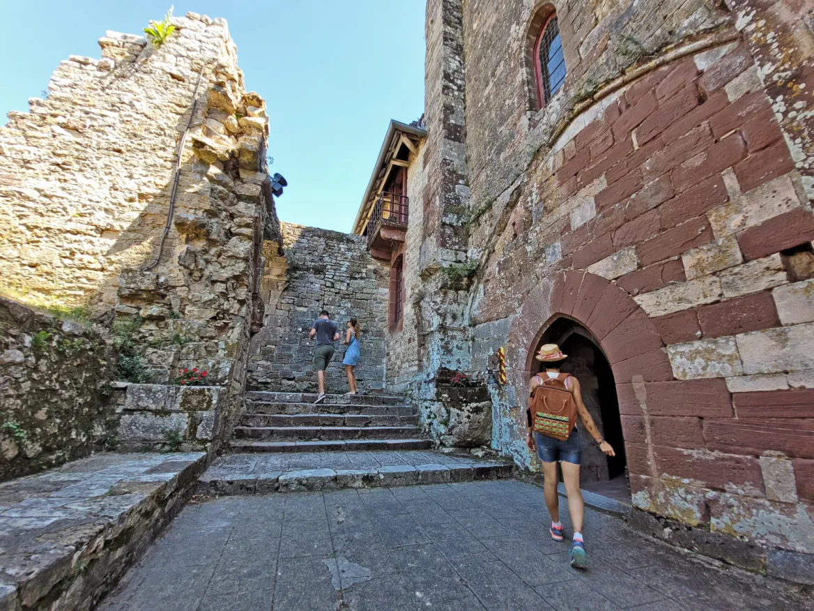 Turenne entrée du château