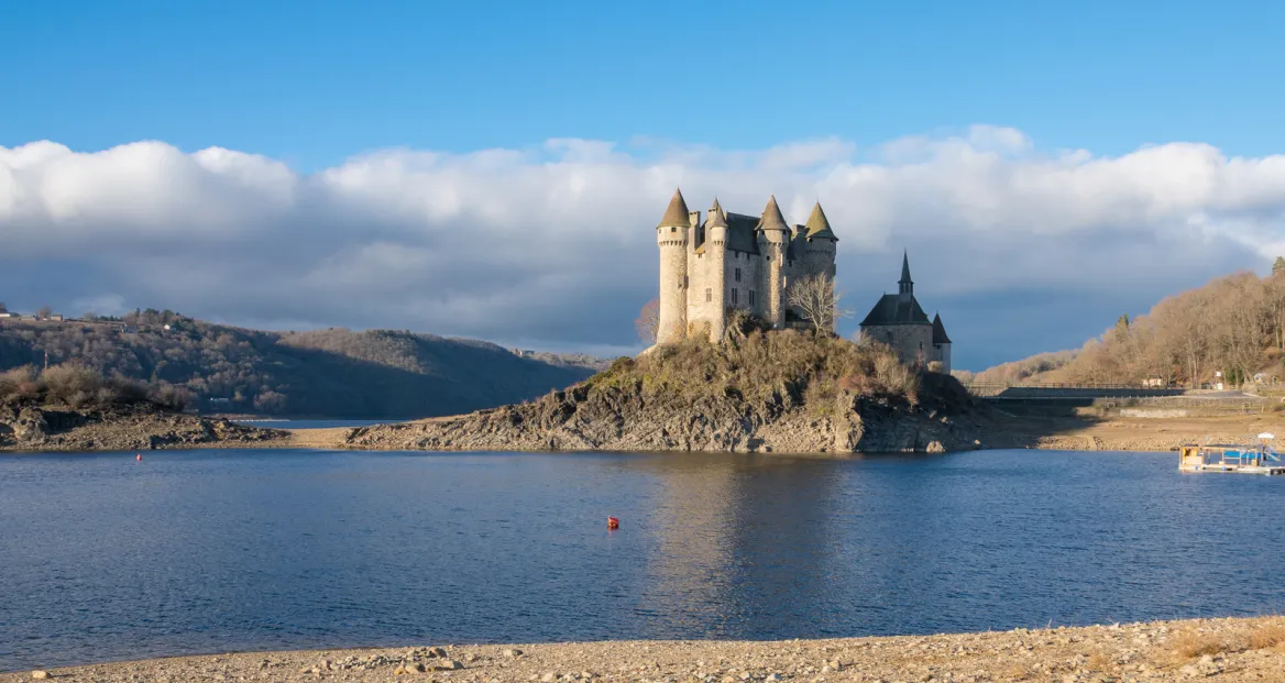 The Castle of Val in Winter