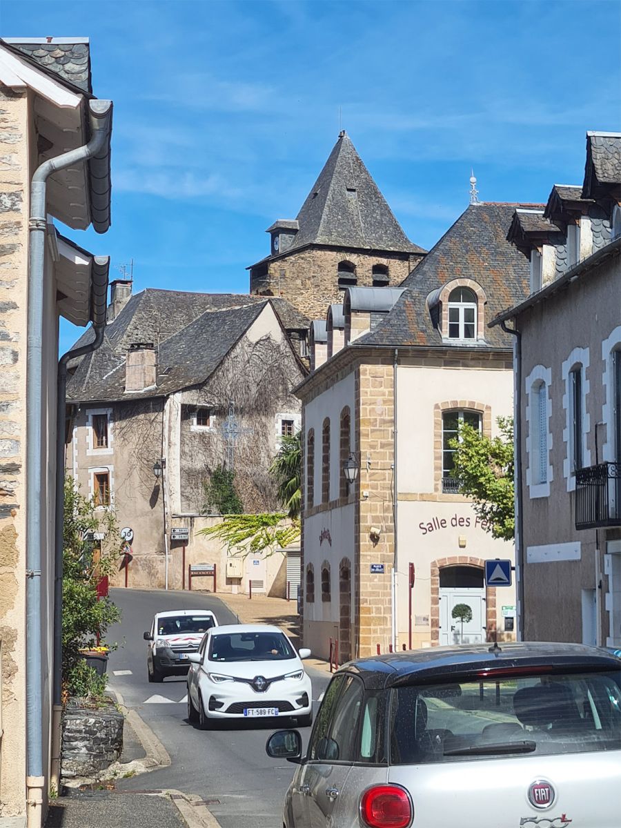 Architecture de Corrèze toiture d'ardoise