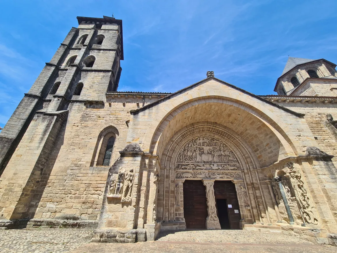 Abbatiale Saint-Pierre de Beaulieu