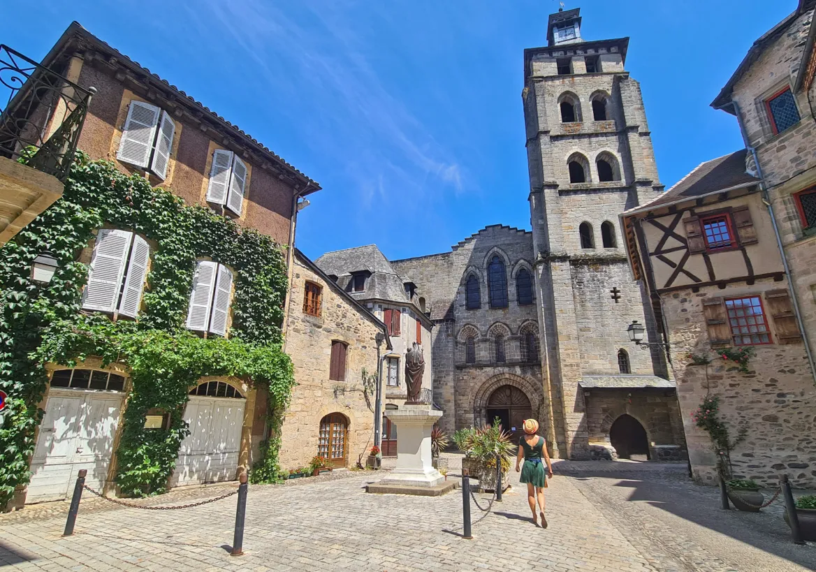 Place de la Bridolle Beaulieu-sur-Dordogne