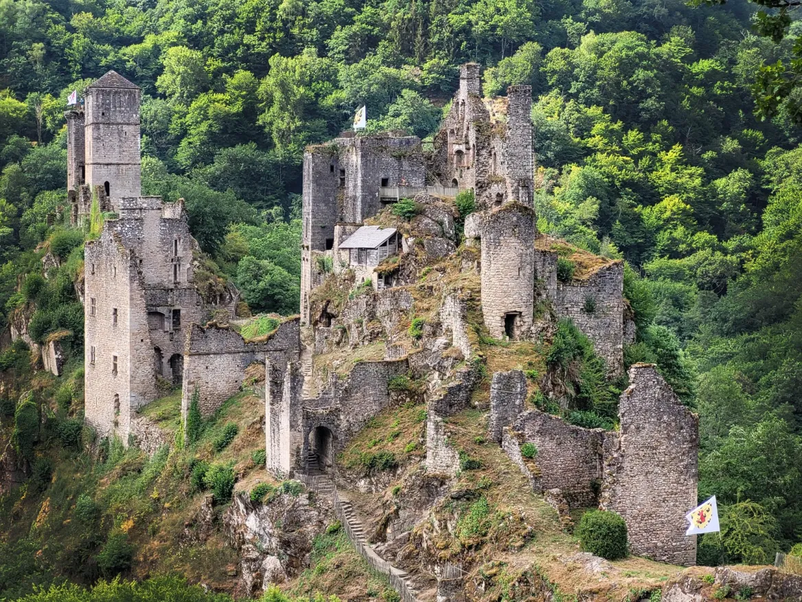 Merle Towers