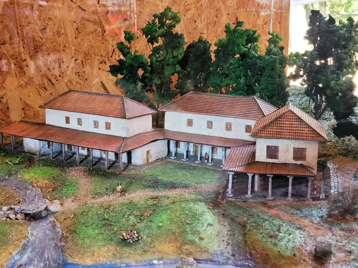 Reproduction de la villa