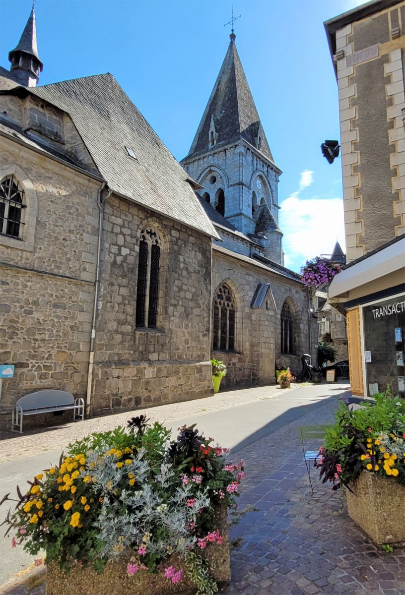 Saint-Martin Church in Ussel